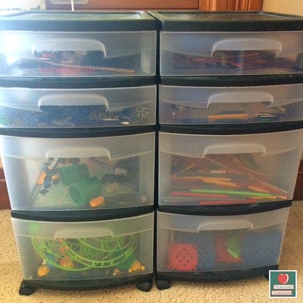 Storing all pieces of building block sets becomes an issue, right? Some students like to build a specific set, while some like to build their own creation.