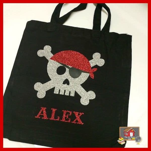 How tough is it when students are switching for classes and their supplies are all over the place? How about a canvas bag for each child? Check out mine!